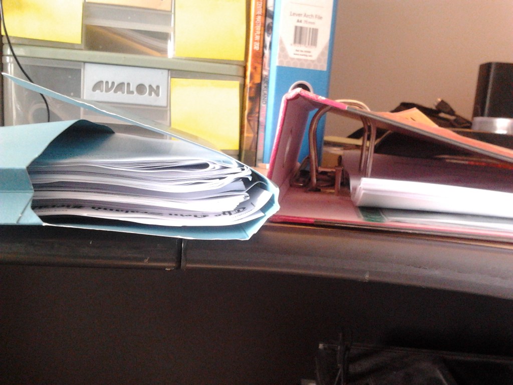 On the right is council evidence on the Centres Zones in the Unitary Plan On the left is my evidence, notes, and discussion documents on the Centres Zones in the Unitary Plan 